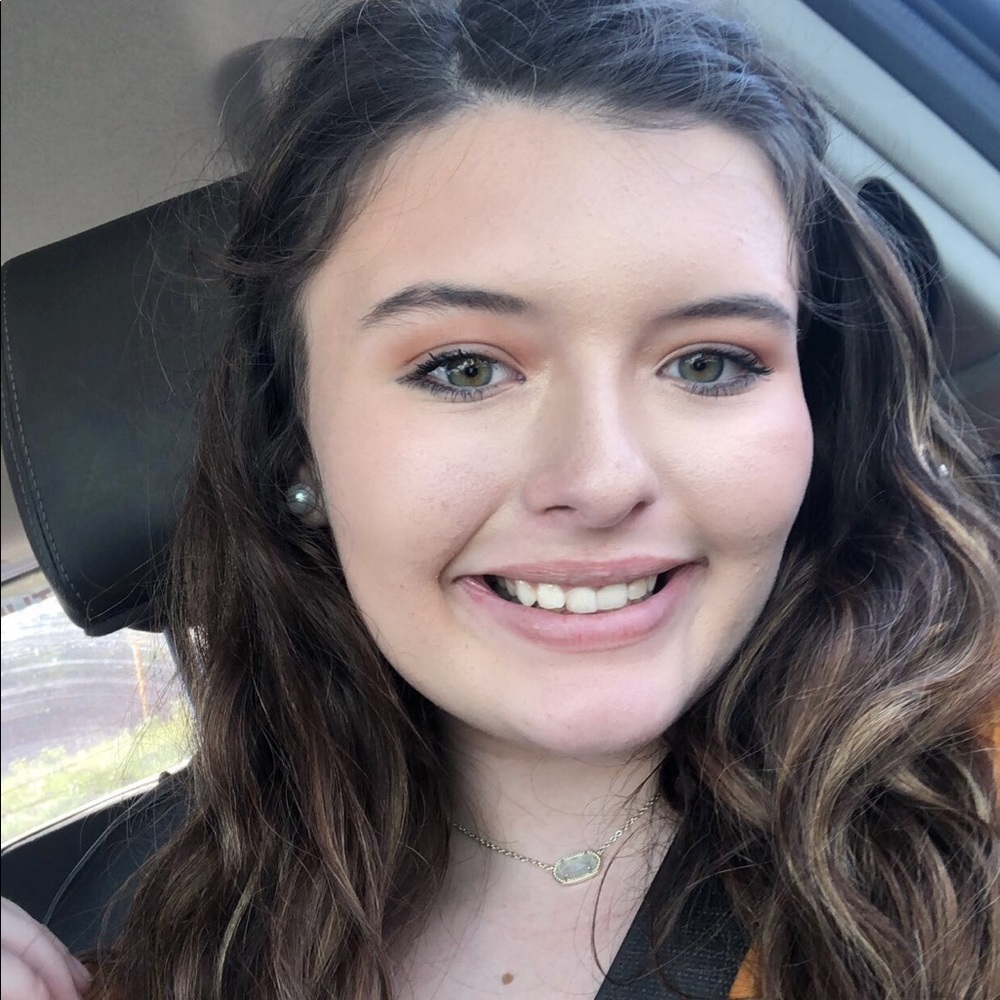 Meet your Posher, Jalyn